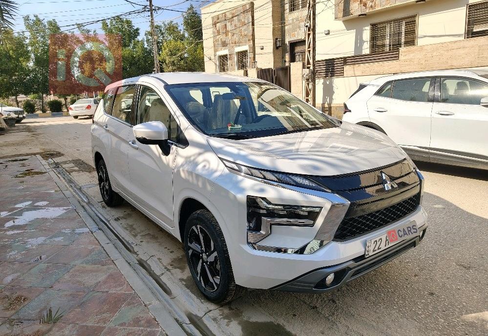 ميتسوبيشي اكسباندر